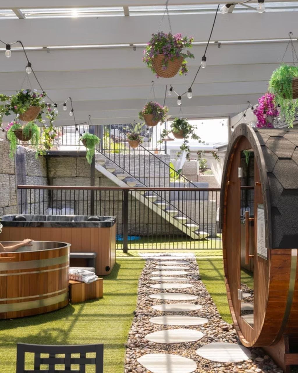 The recovery area: ice bath, spa and barrel sauna